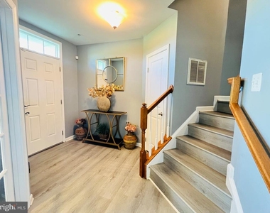 2422 Baileys Pond Road - Photo Thumbnail 3