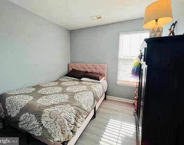 2422 Baileys Pond Road - Photo Thumbnail 17