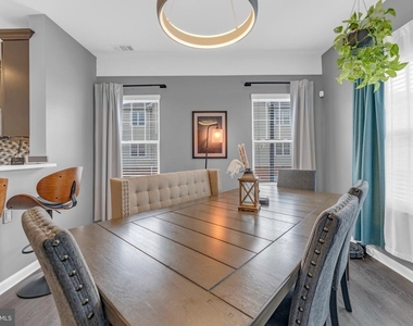 3146 Irma Court - Photo Thumbnail 6