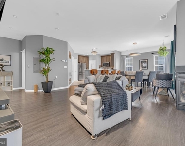 3146 Irma Court - Photo Thumbnail 2