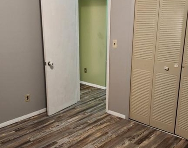 1602 Elson Street - Photo Thumbnail 26