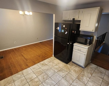 1602 Elson Street - Photo Thumbnail 12