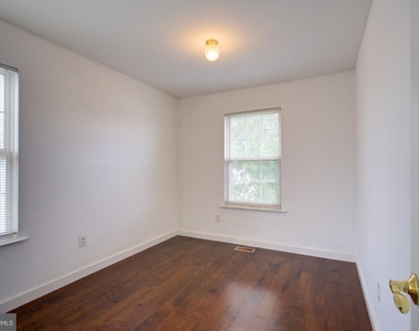 4304 Applegate Lane - Photo Thumbnail 25