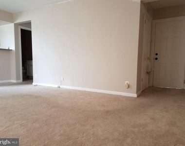 2500 Markham Lane - Photo Thumbnail 5