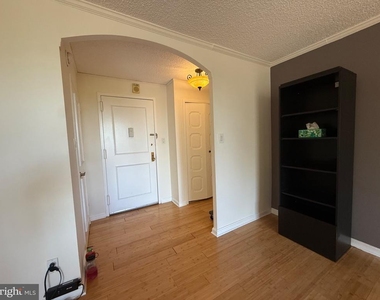 5225 Pooks Hill Road - Photo Thumbnail 21