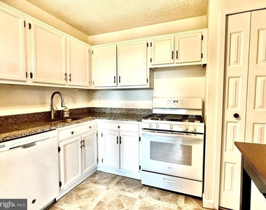 5225 Pooks Hill Road - Photo Thumbnail 2