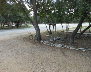 154 Shady Bluff Dr - Photo Thumbnail 1