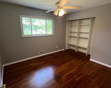 12907 Dean Road - Photo Thumbnail 12