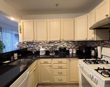 111 Timberbrook Lane - Photo Thumbnail 13