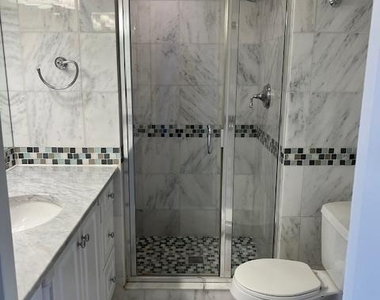 5101 River Road - Photo Thumbnail 15
