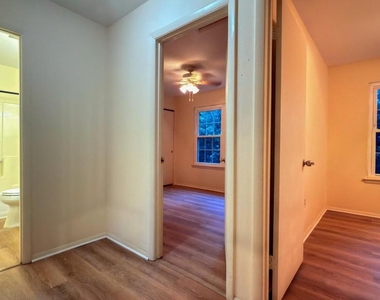 18441 Cape Jasmine Way - Photo Thumbnail 11