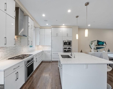 5307 Merriam Street - Photo Thumbnail 7
