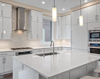 5307 Merriam Street - Photo Thumbnail 13