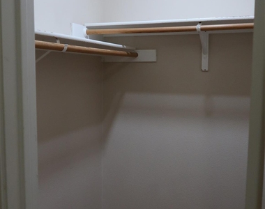 8712 Weiser Dr - Photo Thumbnail 9