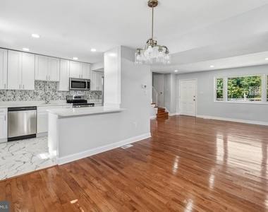 9403 New Hampshire Avenue - Photo Thumbnail 6