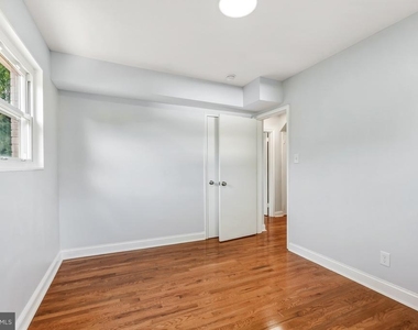 9403 New Hampshire Avenue - Photo Thumbnail 14
