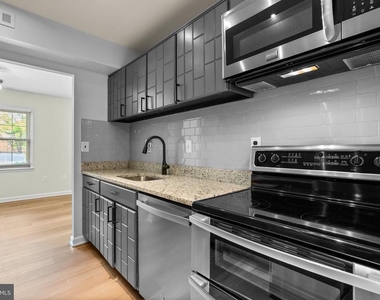 16 Cornerwood Court - Photo Thumbnail 7