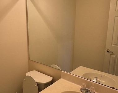 8630 Delcris Drive - Photo Thumbnail 24