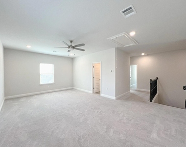 7212 Jument Dr - Photo Thumbnail 14