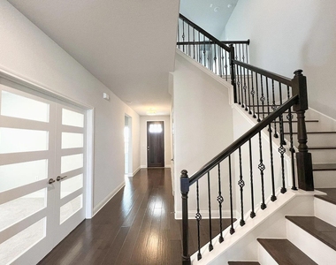 7212 Jument Dr - Photo Thumbnail 2
