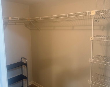 8888 Tallwood Dr - Photo Thumbnail 15