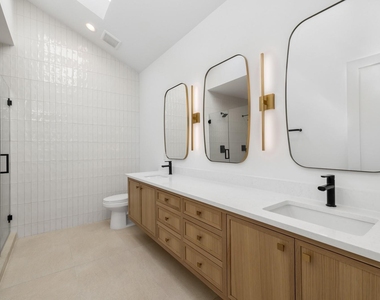 4806 Richmond Ave - Photo Thumbnail 11