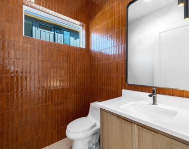 4806 Richmond Ave - Photo Thumbnail 8