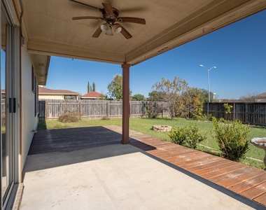 17131 Dashwood Creek Dr - Photo Thumbnail 17