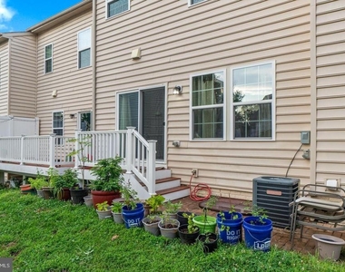 8056 Locust Mill Street - Photo Thumbnail 17