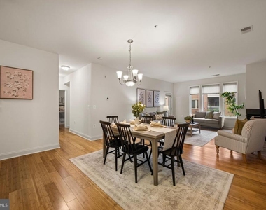 10205 Wincopin Circle - Photo Thumbnail 11
