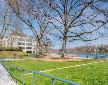 10205 Wincopin Circle - Photo Thumbnail 34
