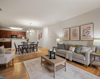 10205 Wincopin Circle - Photo Thumbnail 6