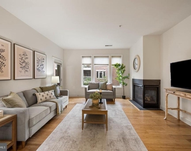 10205 Wincopin Circle - Photo Thumbnail 4