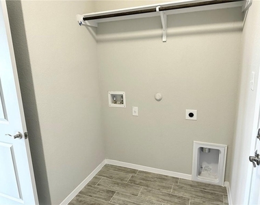 131 Spiny Lizard Ln - Photo Thumbnail 12