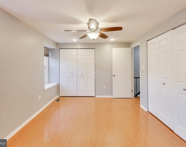 5769 Yellowrose Court - Photo Thumbnail 11