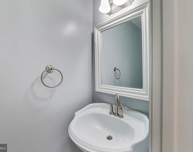 5769 Yellowrose Court - Photo Thumbnail 9