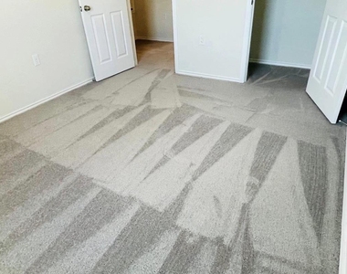 10208 Buckskin Horse Way - Photo Thumbnail 14