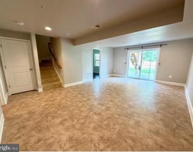 9303 Old Scaggsville Road - Photo Thumbnail 22