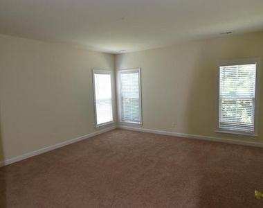 139 Hokeland Drive - Photo Thumbnail 39