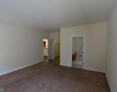 139 Hokeland Drive - Photo Thumbnail 17