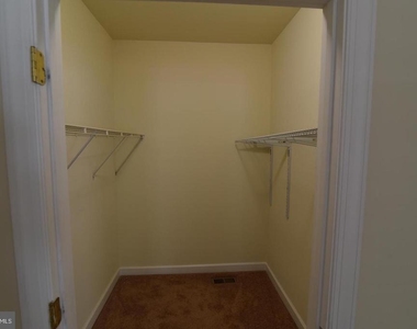 139 Hokeland Drive - Photo Thumbnail 18