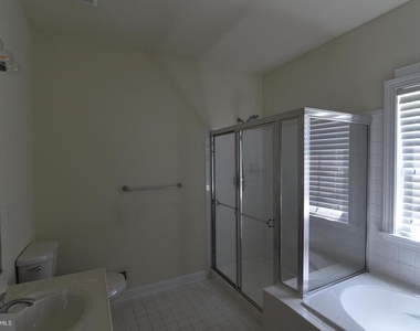 139 Hokeland Drive - Photo Thumbnail 20
