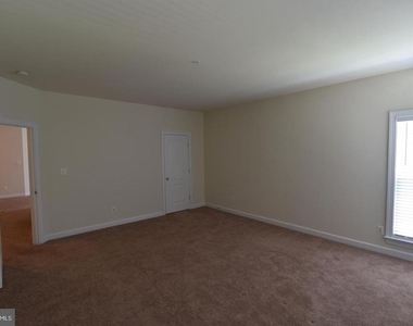 139 Hokeland Drive - Photo Thumbnail 41