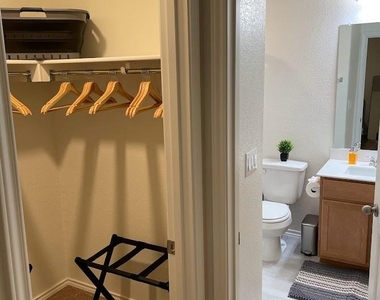 7702 Libretto Ln - Photo Thumbnail 10