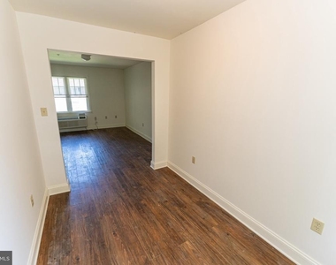 800 Travers Street - Photo Thumbnail 14