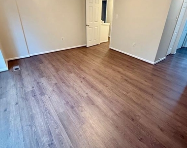 6203 Bighorn Court - Photo Thumbnail 15