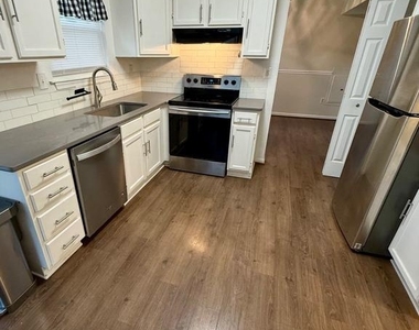 6203 Bighorn Court - Photo Thumbnail 7