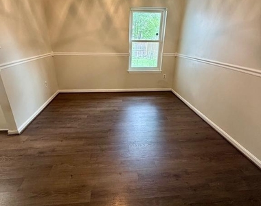6203 Bighorn Court - Photo Thumbnail 5