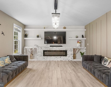 6640 Timber Ridge Lane - Photo Thumbnail 21