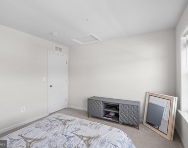 6640 Timber Ridge Lane - Photo Thumbnail 43
